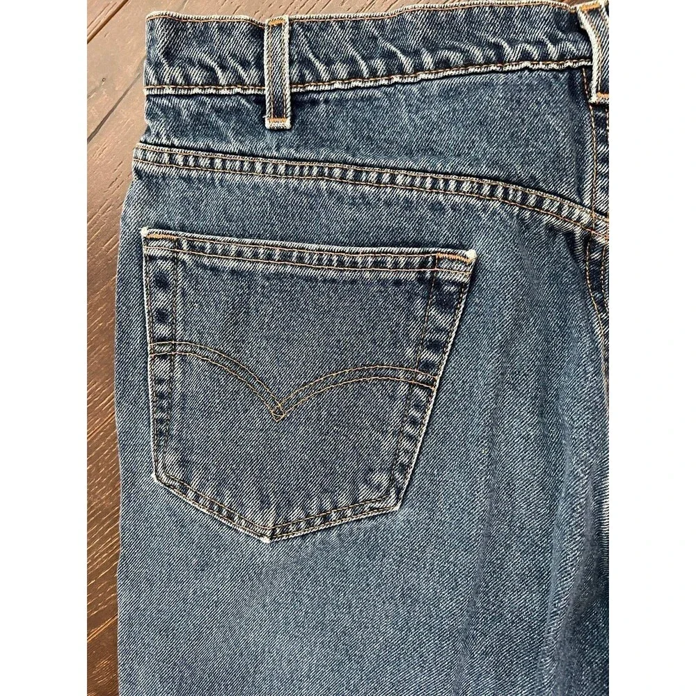 Levis 550 Men's Relaxed Straight Leg Zipper Fly Jeans 36x32